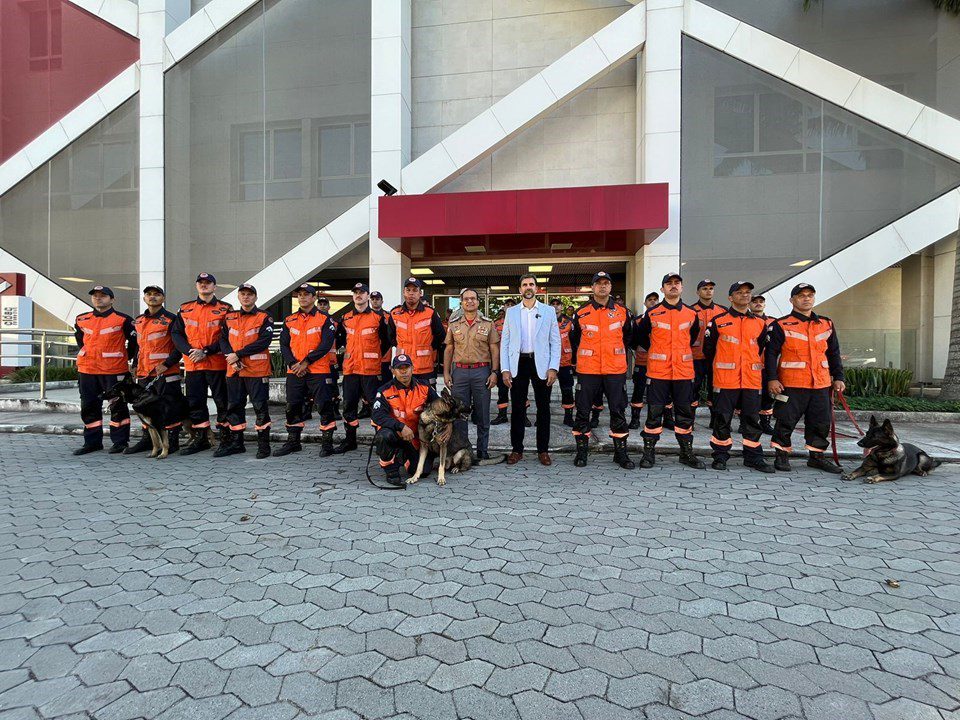 Espírito Santo reforça apoio ao Rio Grande do Sul com nova equipe de bombeiros
