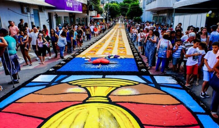 Corpus Christi: Tapetes tradicionais enfeitarão as ruas de Castelo