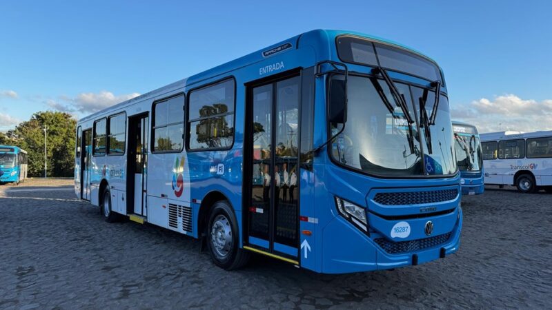 Governador anuncia aquisição de 66 novos ônibus climatizados para o Transcol