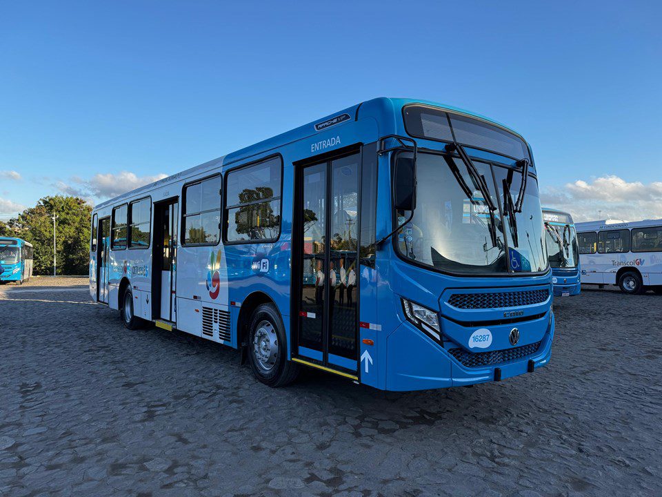 Governador anuncia aquisição de 66 novos ônibus climatizados para o Transcol