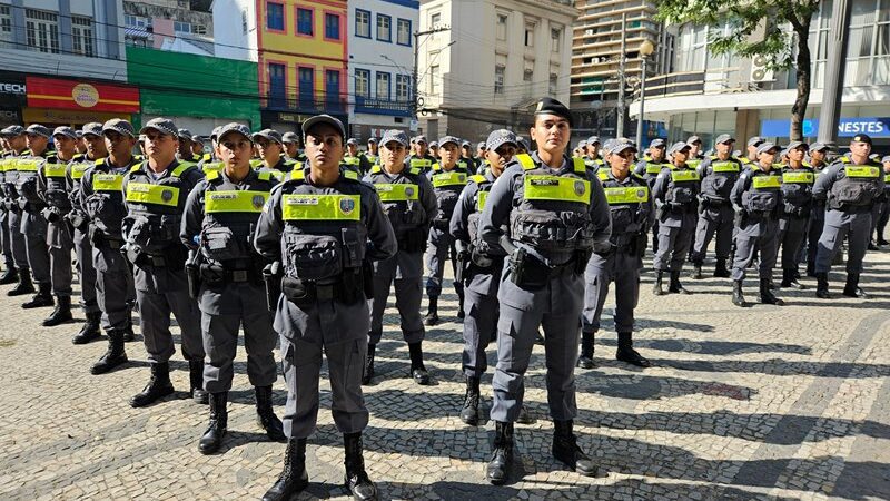 Início do estágio nas ruas para alunos soldados da Polícia Militar no Espírito Santo