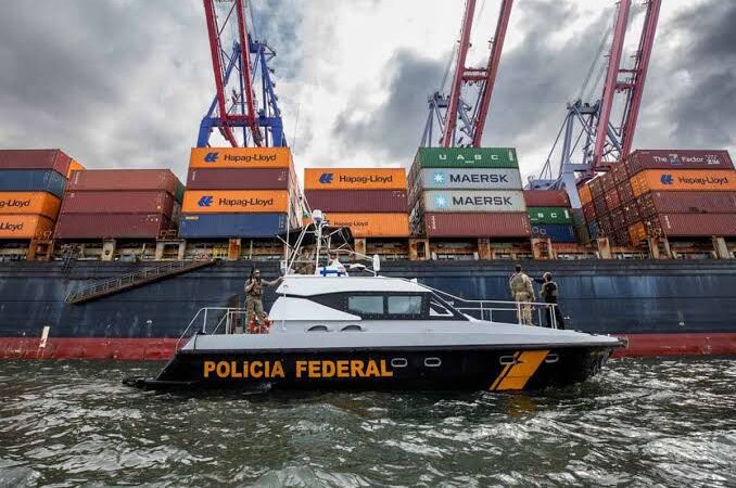 Polícia Federal Utiliza Drones no Mar para Combater Tráfico em Navios