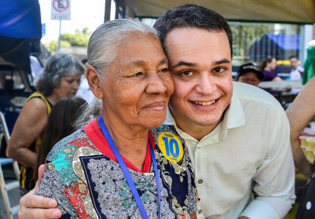 Eleição de Pazolini no primeiro turno é o que indica o instituto Paraná Pesquisas