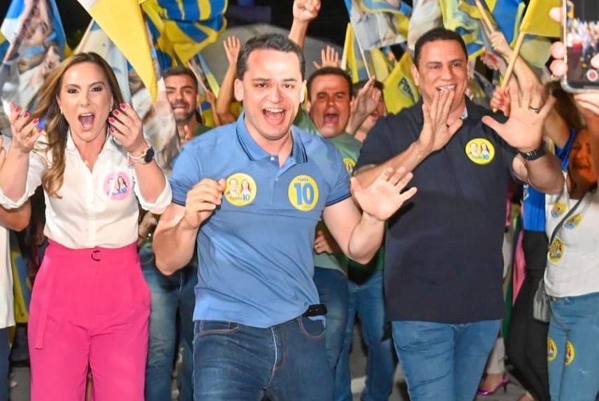 Com mais de 56% dos votos, Lorenzo Pazolini é reeleito já no primeiro turno