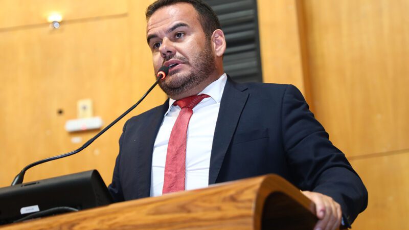 Deputado Denninho Silva propõe indenização por falta de energia elétrica