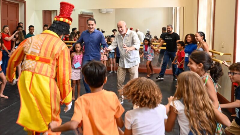 Gestão Pazolini Transforma Férias Escolares com Cultura na Fafi.Iniciativa cultural gratuita une aprendizado e diversão para crianças