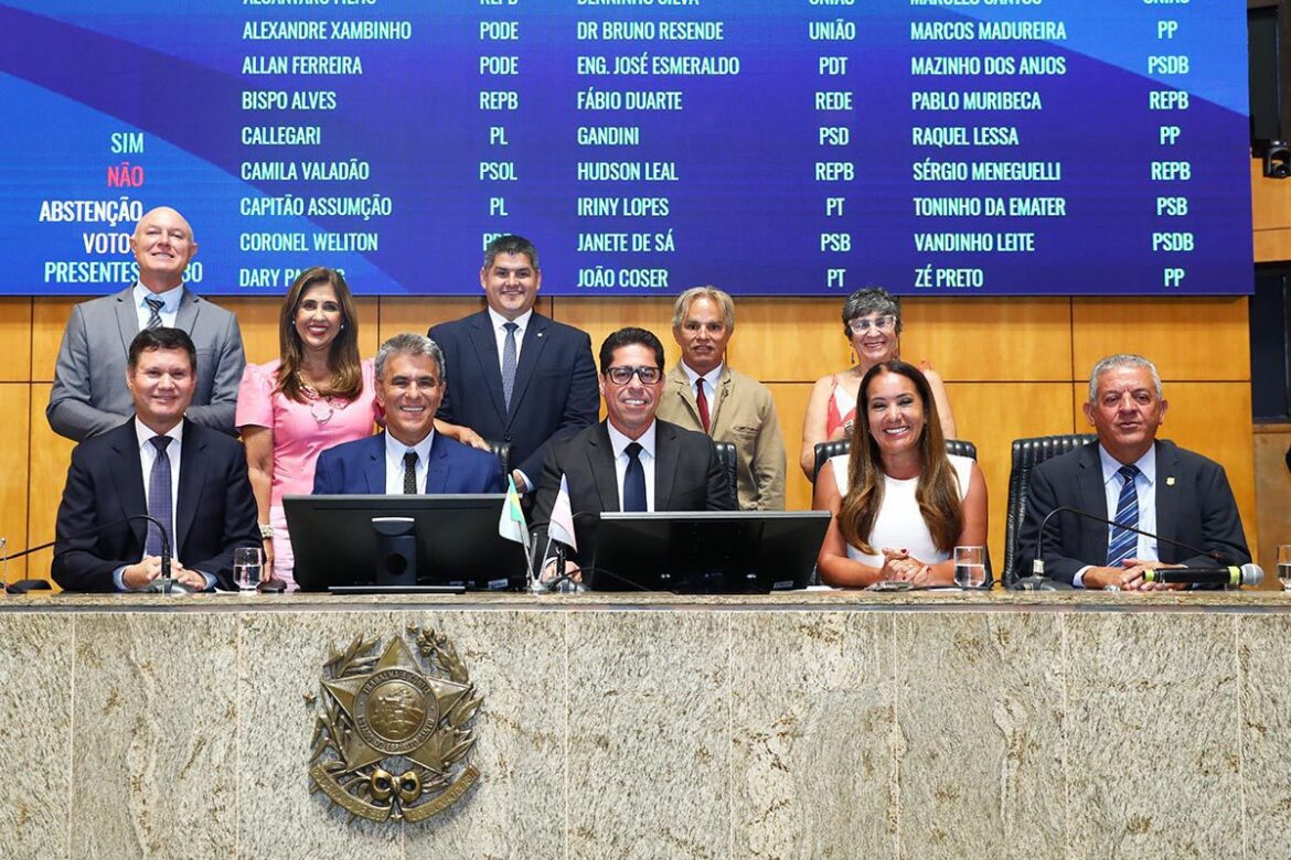 Votação unânime confirma Marcelo Santos como presidente da Ales