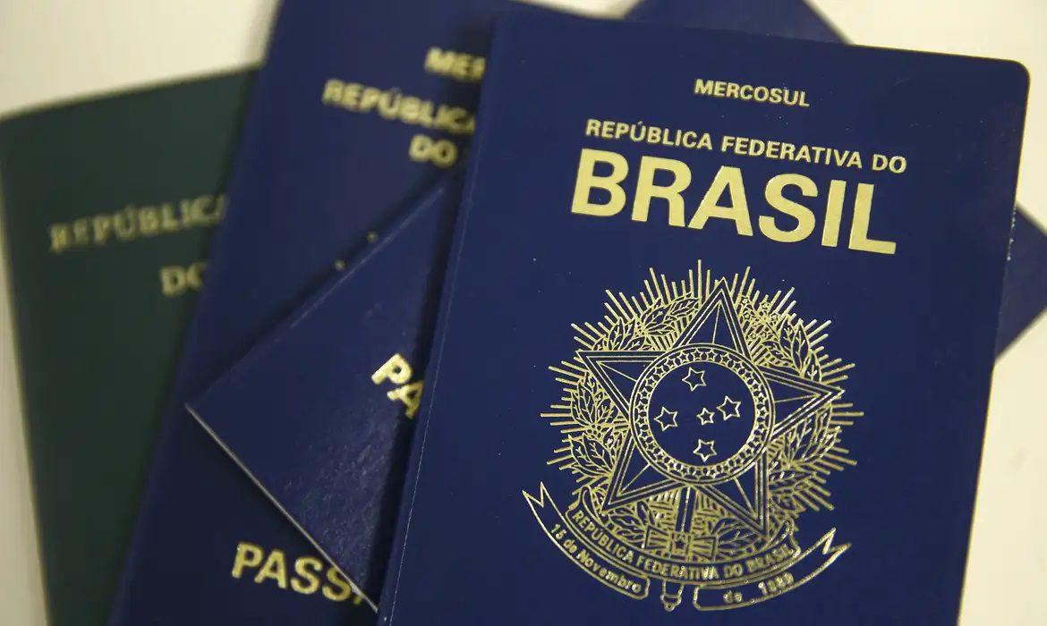 Passaporte mais caro: Governo Federal avalia preço atual do documento